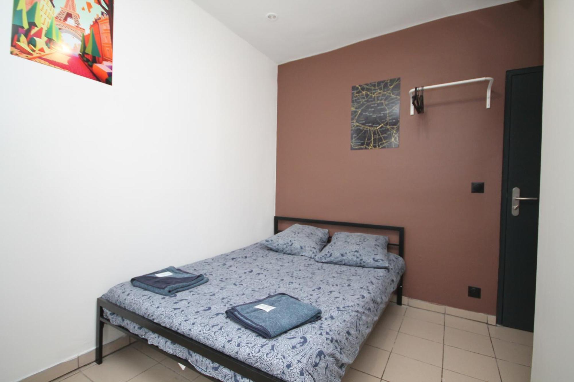 08 - Chambre Proche Paris Et Transports Avec Tv Wifi Saint-Denis  Zewnętrze zdjęcie